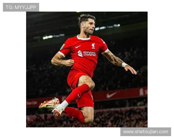 埃梅里称曼城阿森纳为夺冠热门